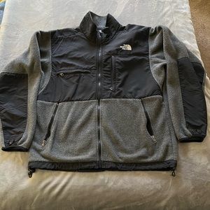 North Face Denali, full-zip grey fleece - SIZE M